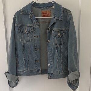 Levi's Classic Blue Jean Jacket